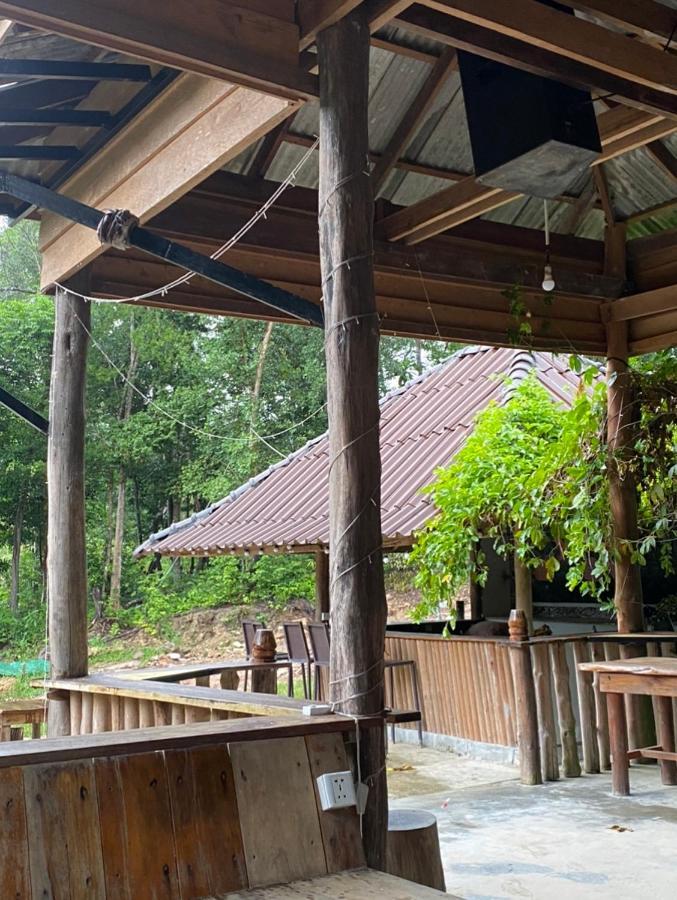 Fat Monkey Hostel Kaoh Touch Exterior photo